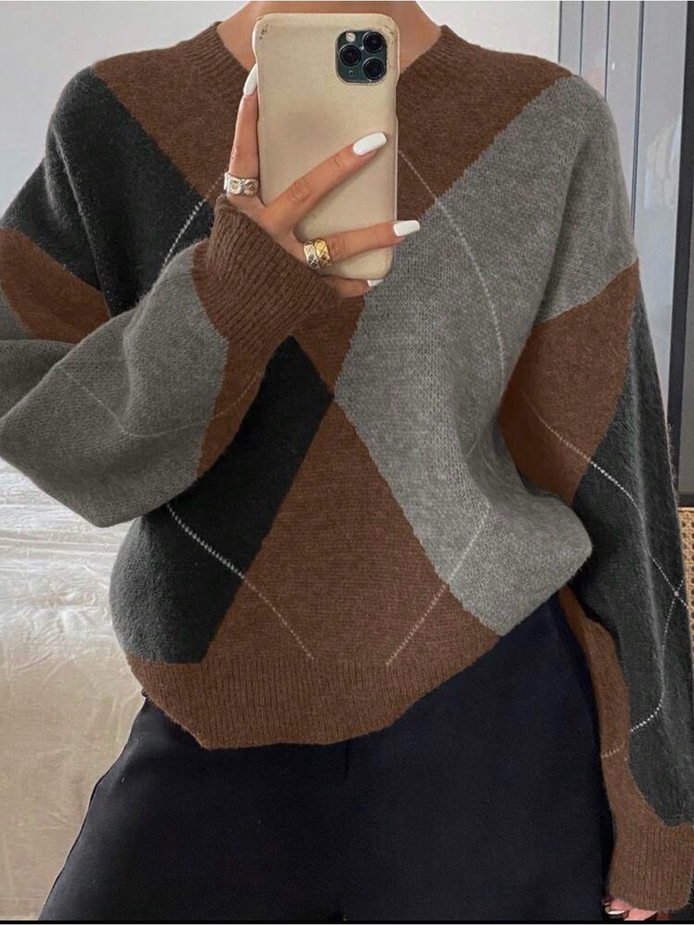 Brown & Gray Argyle V-Neck Sweater - Picture 3 of 5